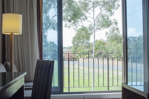 Yarra Valley Lodge - Taree Accommodation 33