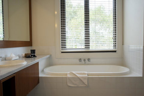 Yarra Valley Lodge - Taree Accommodation 23