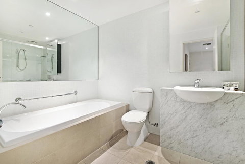 ULTIQA Little Collins (located At The Hero Apartment Building) - Taree Accommodation 27