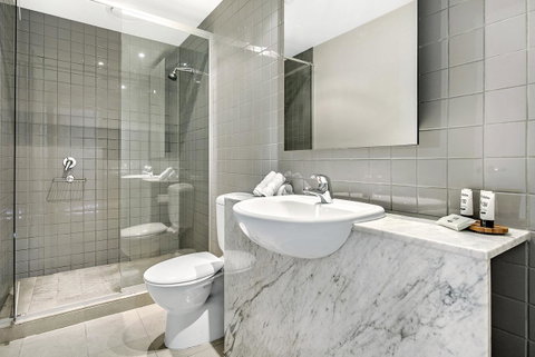 ULTIQA Little Collins (located At The Hero Apartment Building) - Taree Accommodation 13