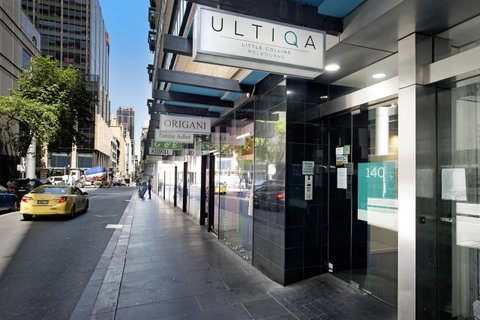 ULTIQA Little Collins (located At The Hero Apartment Building) - Taree Accommodation 9