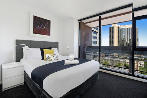 ULTIQA Little Collins (located At The Hero Apartment Building) - Taree Accommodation 0