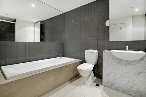 ULTIQA Little Collins (located At The Hero Apartment Building) - Taree Accommodation 18