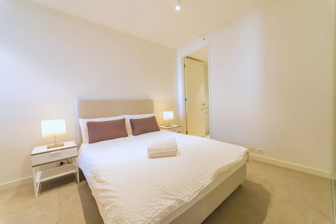 Pride Manor South Yarra - Taree Accommodation 2