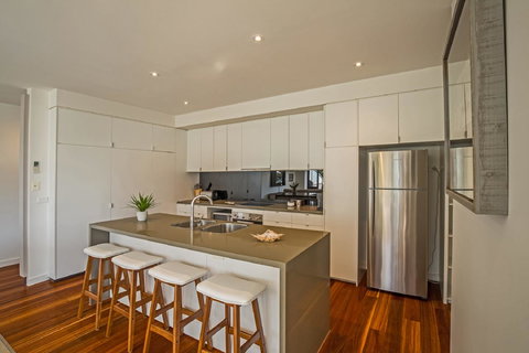 C-Scape Esplanade Cowes - Taree Accommodation 9