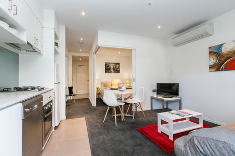 Complete Host The River Apartments - Taree Accommodation 1