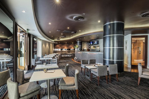 Quay West Suites Melbourne - Taree Accommodation 18