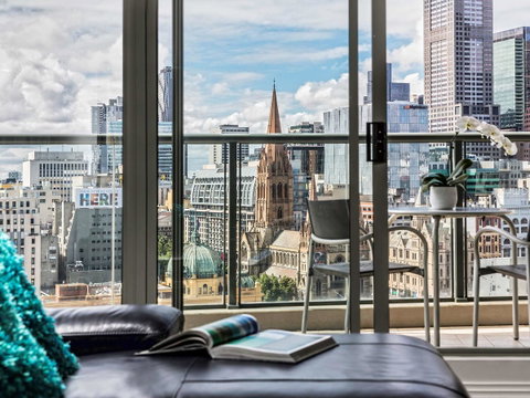 Quay West Suites Melbourne - Taree Accommodation 40