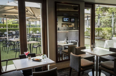 Quay West Suites Melbourne - Taree Accommodation 24