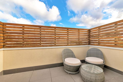 Beach Belle - Taree Accommodation 10