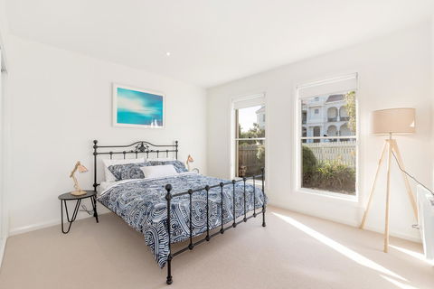 Beach Belle - Taree Accommodation 3