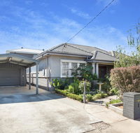 HogmortHomes Neale Street - Taree Accommodation