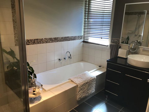 The Booville Hotel - Taree Accommodation 0