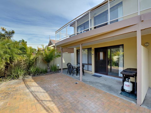 The Breakers, 16B Government Road - Taree Accommodation 0