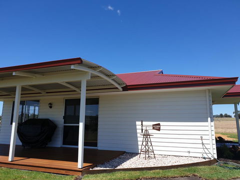 The Cabin At Bindaree - Taree Accommodation 1