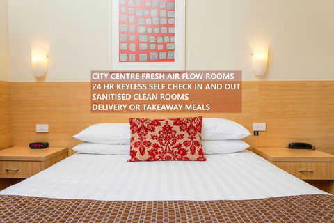 The Club Motel And Apartments - Taree Accommodation 0
