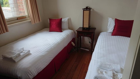 The Empire Hotel - Taree Accommodation 2