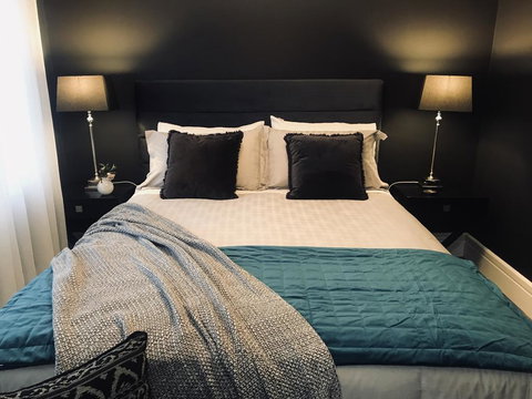 The Grove - Taree Accommodation 1