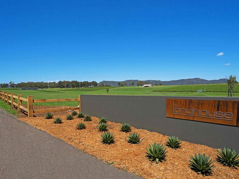 The Longhouse - Suite 1 - Taree Accommodation 1