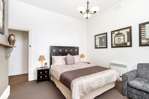 The Madsen Boutique Hotel - Taree Accommodation 2