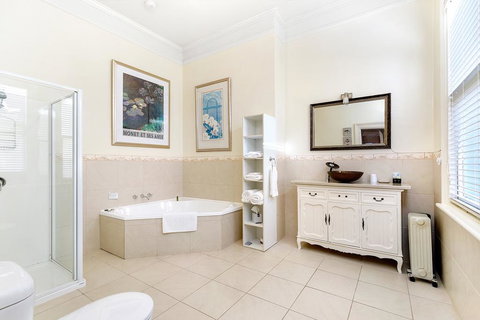 The Madsen Boutique Hotel - Taree Accommodation 3