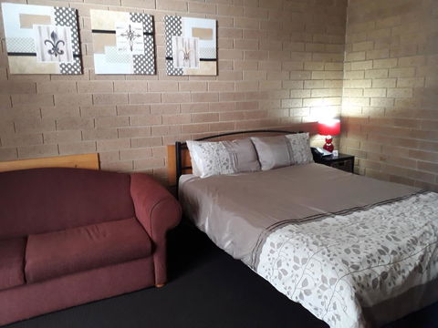 The Moe Motor Inn - Taree Accommodation 2