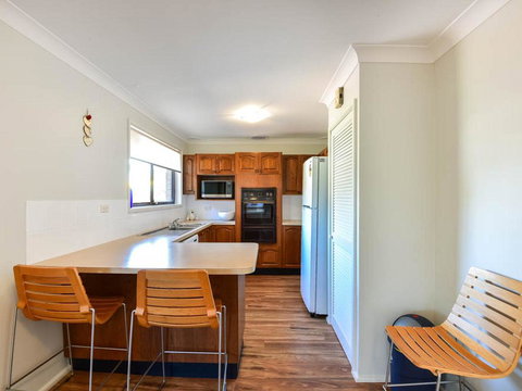 The Noraville House - Large Family Home - Taree Accommodation 3