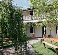 The Robin Hood Inn - Taree Accommodation