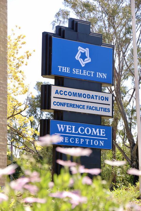 The Select Inn Penrith - Taree Accommodation 3