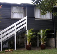 The Tree House 6 Gowing Street - Taree Accommodation