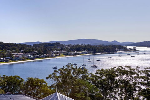 The Ultimate Ocean View - A Luxury Home - Taree Accommodation 2