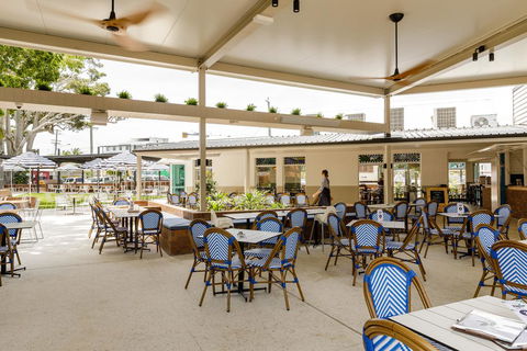 The Waterloo Bay Hotel - Taree Accommodation 2