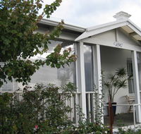 Three Chimneys Bed and Breakfast Boutique Guest House - Taree Accommodation