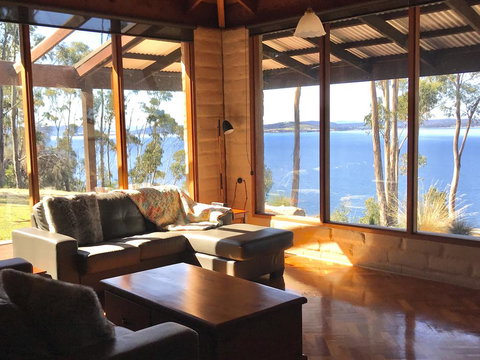 Tinderbox Cliff House - Taree Accommodation 2