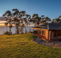 Tinderbox Cliff House - Taree Accommodation