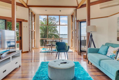 Tranquil Lake House - Perfect City Escape To Relax - Taree Accommodation 2