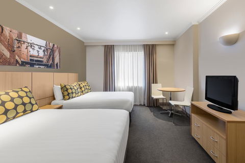 Travelodge Hotel Melbourne Southbank - Taree Accommodation 2
