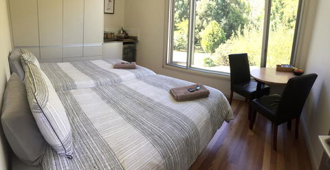 Treehouse Retreat - Taree Accommodation 1
