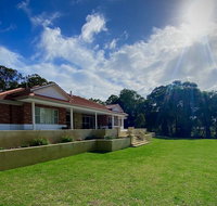 Treetops Holiday Retreat - Taree Accommodation