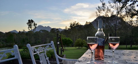 Tuckeroo Cottages & Gardens - Taree Accommodation 0