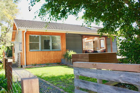 Tui Cottages - House+Cottage - Close To Beach - Taree Accommodation 1