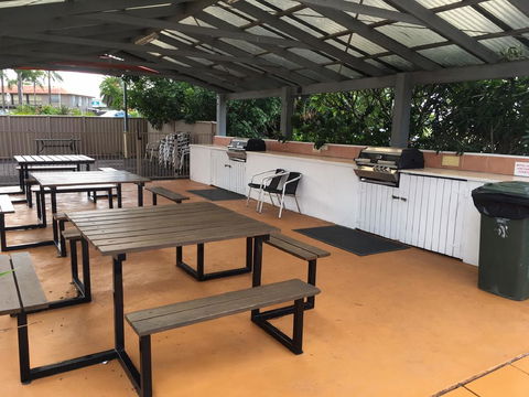 Tuncurry Beach Motel - Taree Accommodation 1