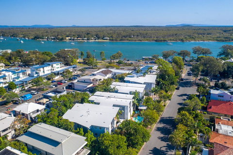 Twin Quays Noosa - Taree Accommodation 3