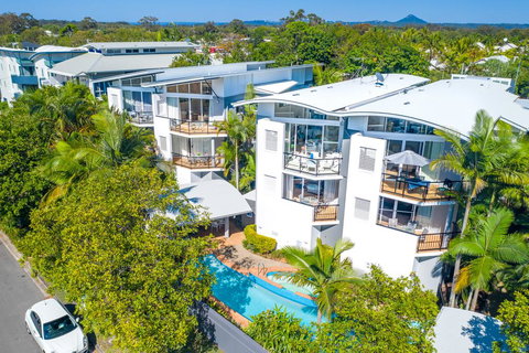 Twin Quays Noosa - Taree Accommodation 0