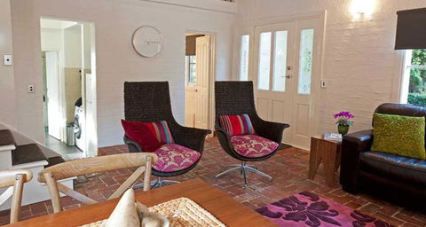 Tyneside Gatehouse - Taree Accommodation 2