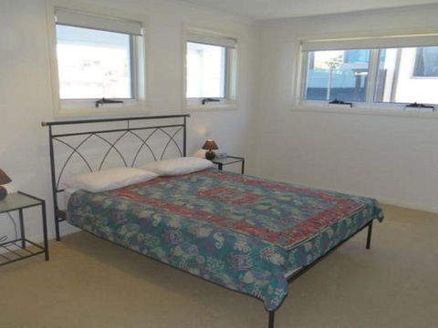 Ultimate Beach House' 19a Graham Street - Views , Peace & Quiet - Taree Accommodation 1