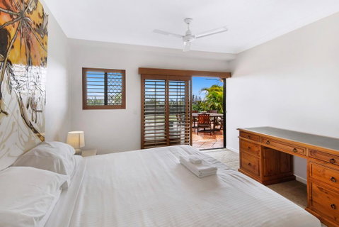 Unrivaled Ocean And City Views From Resort Style 3bed With Garden - Taree Accommodation 3