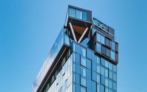 Vibe Hotel Melbourne - Taree Accommodation 0