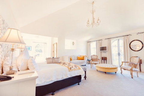 Villa Howden - Taree Accommodation 0