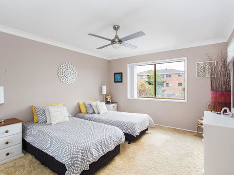 Waterfront At Point Road - Taree Accommodation 3